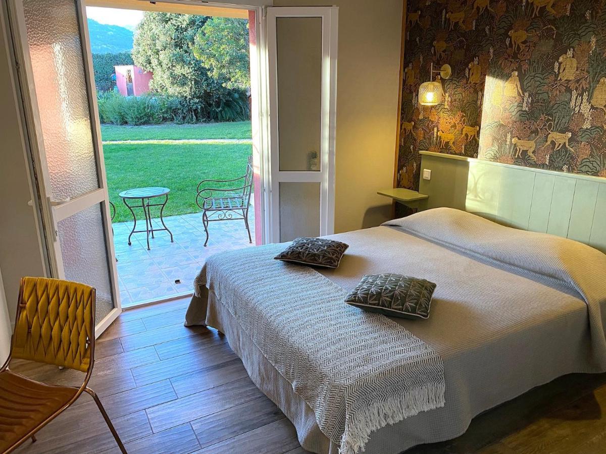 Hotel Du Pont De L'Oso Lecci Zewnętrze zdjęcie