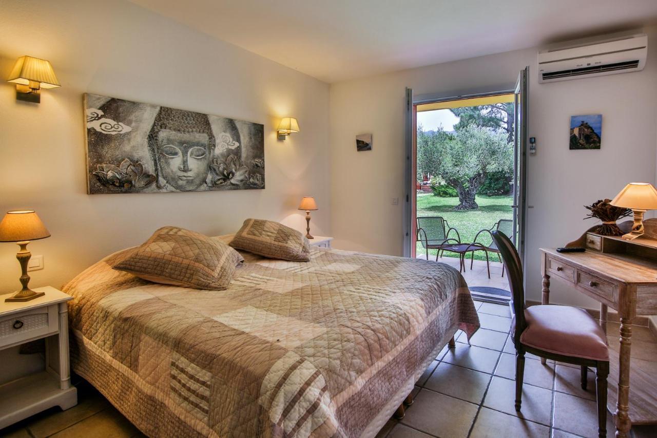 Hotel Du Pont De L'Oso Lecci Zewnętrze zdjęcie