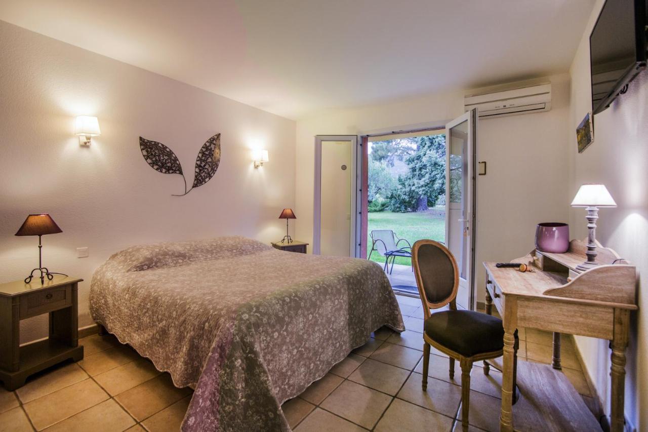 Hotel Du Pont De L'Oso Lecci Zewnętrze zdjęcie