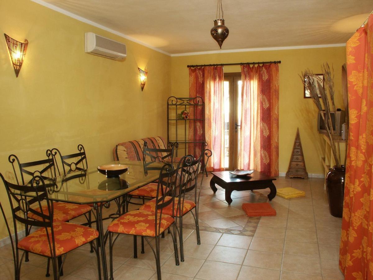 Hotel Du Pont De L'Oso Lecci Zewnętrze zdjęcie
